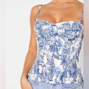 PrettyLittleThing Women's Renaissance Print Structured Corset Top, 6